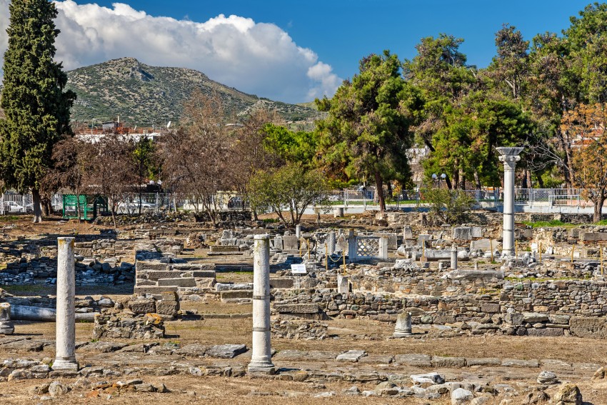 &Alpha;&rho;&chi;&alpha;ί&alpha; &Alpha;&gamma;&chi;ί&alpha;&lambda;&omicron;&sigmaf;