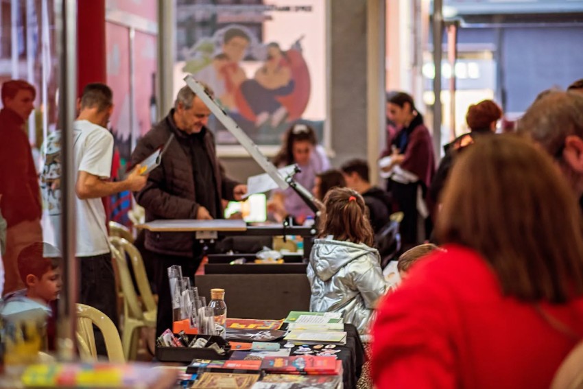 &Kappa;&alpha;&mu;&pi;ί&sigma;&iota;&omicron;&iota; &Delta;&eta;&mu;&iota;&omicron;&upsilon;&rho;&gamma;&omicron;ί