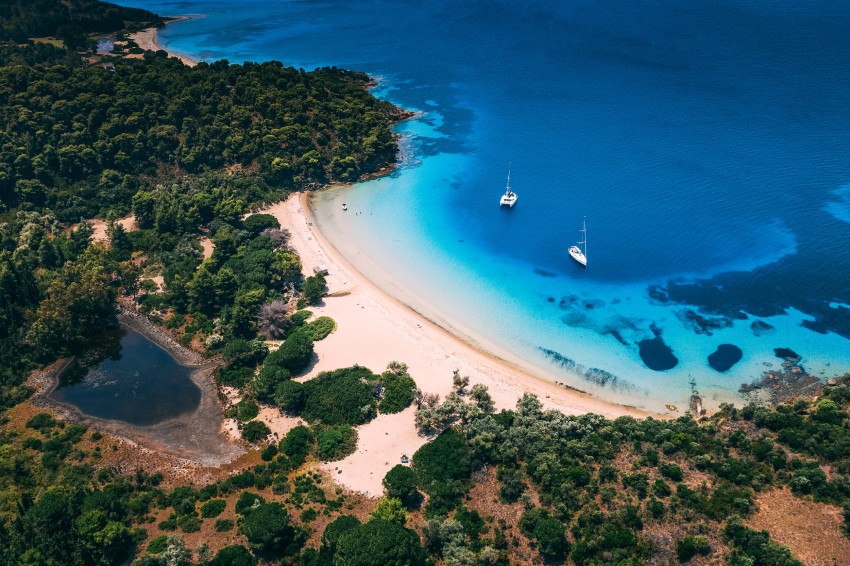 &Pi;&alpha;&rho;&alpha;&lambda;ί&epsilon;&sigmaf; &Sigma;&kappa;&iota;ά&theta;&omicron;&upsilon;