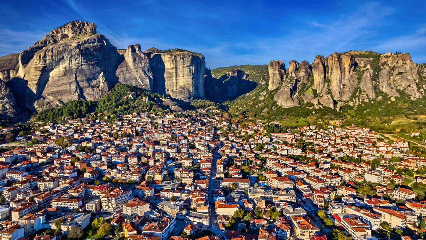ΚΑΛΑΜΠΑΚΑ - ΚΑΣΤΡΑΚΙ - Κοσμικοί φρουροί των ιερών βράχων