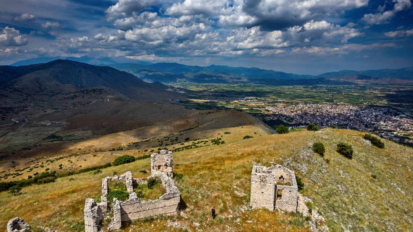 Καζάρμες Λουσφάκι Τύρναβος