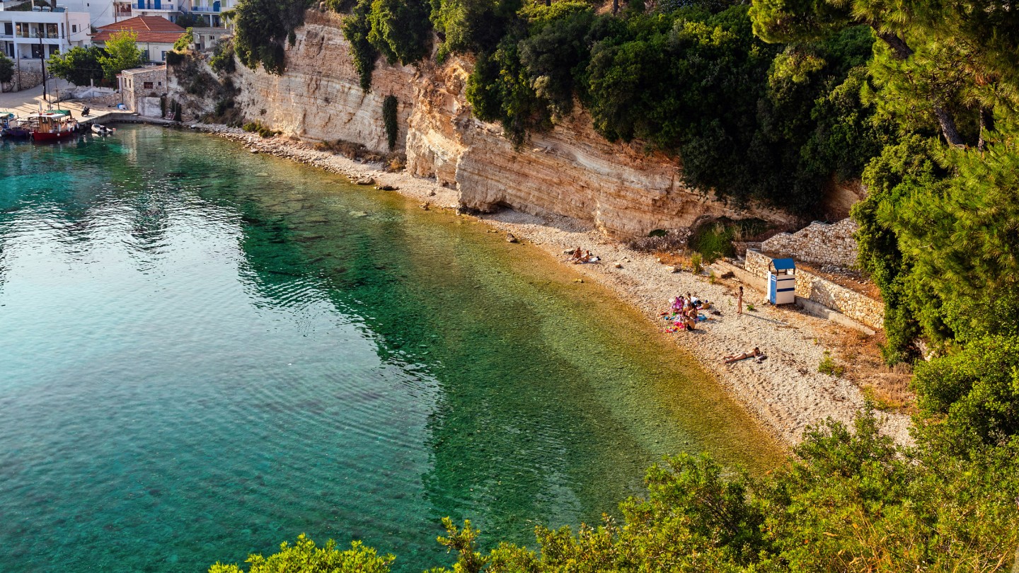 Παραλίες Αλοννήσου