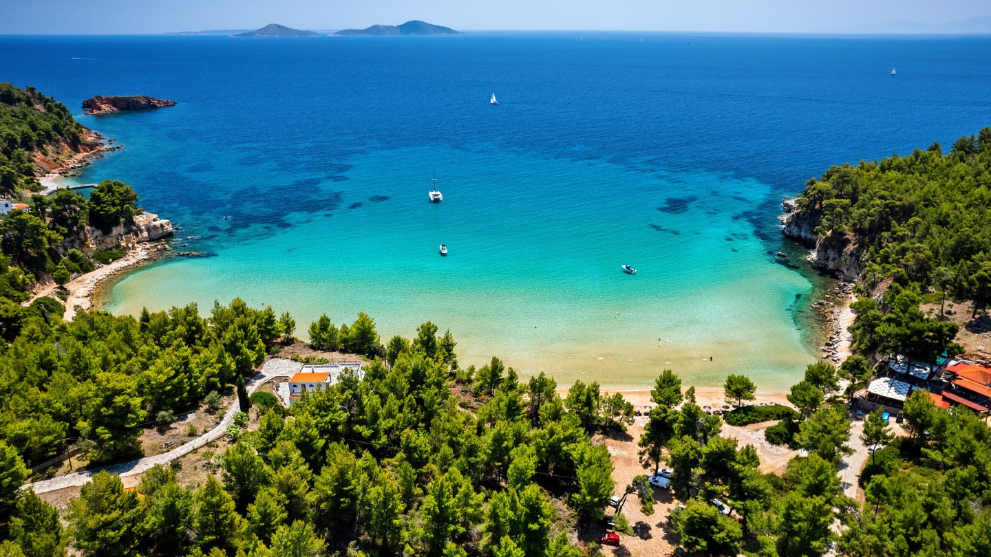 Παραλίες Αλοννήσου
