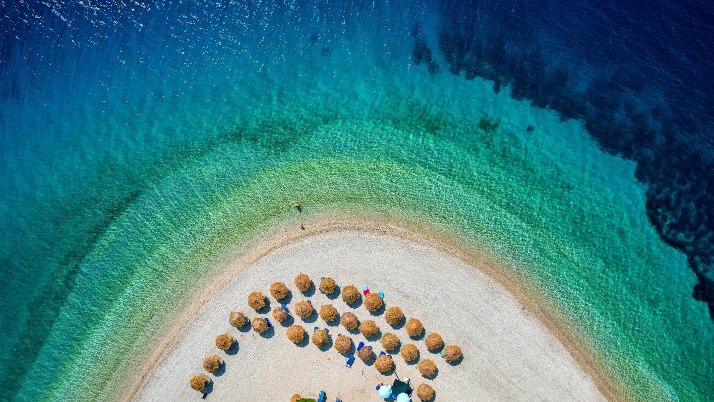 Παραλίες Αλοννήσου