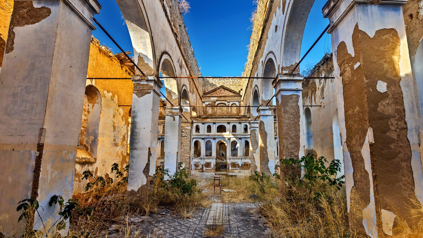 Άγιος Ιωάννης Πλάτανος