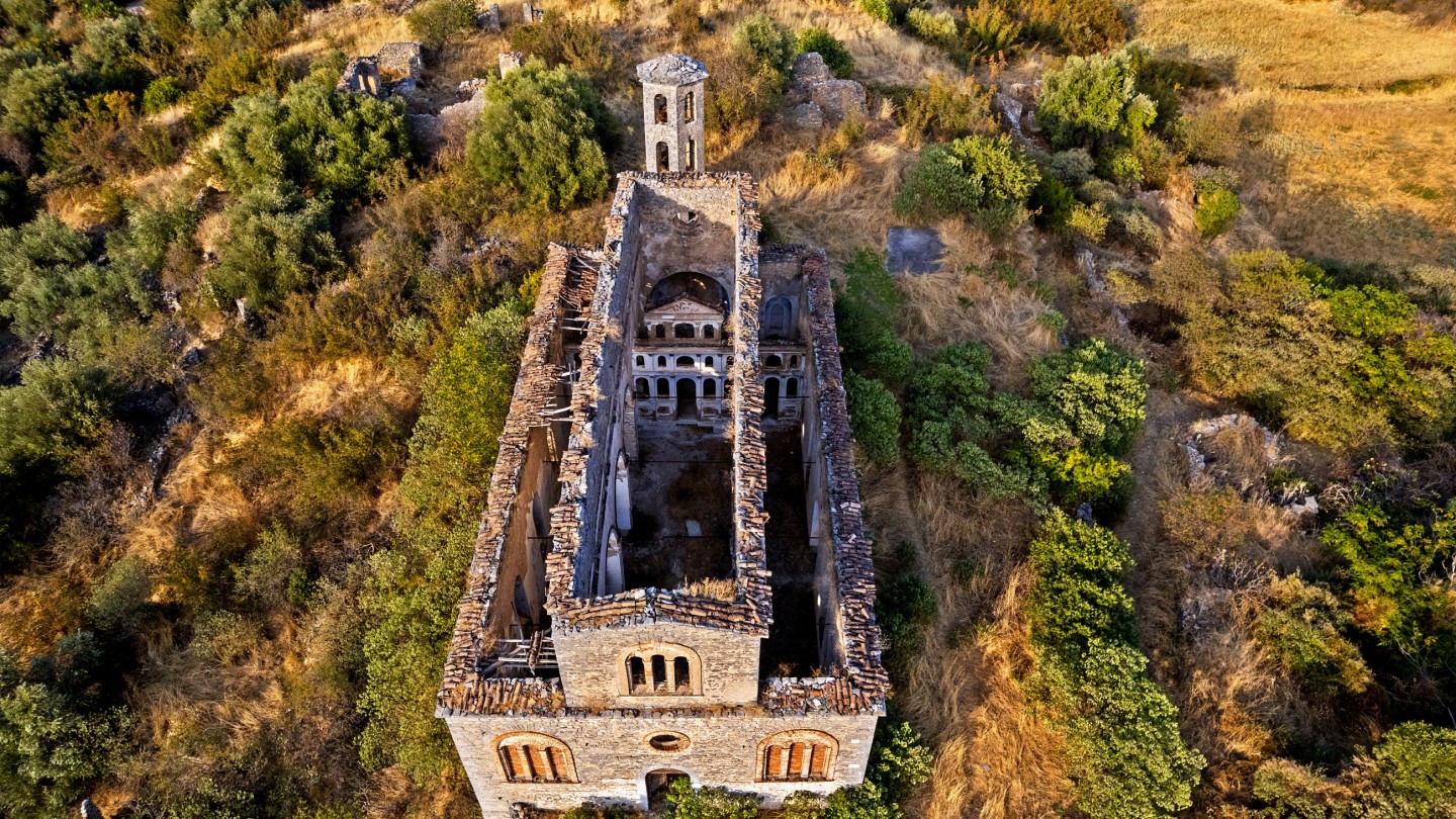 Άγιος Ιωάννης Πλάτανος
