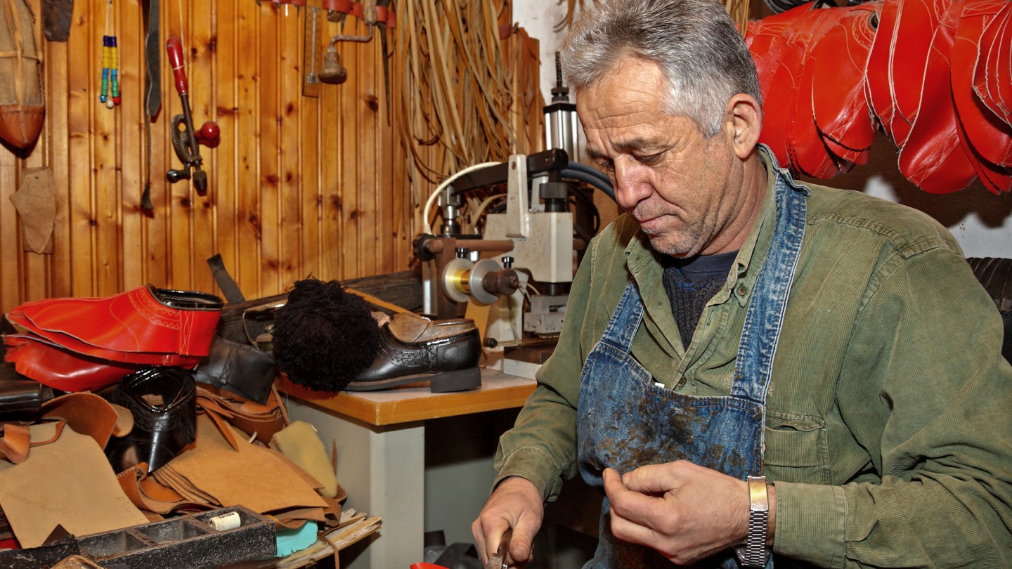 Αδελφοί Κόγια - Τσαρούχι από τον τόπο σου