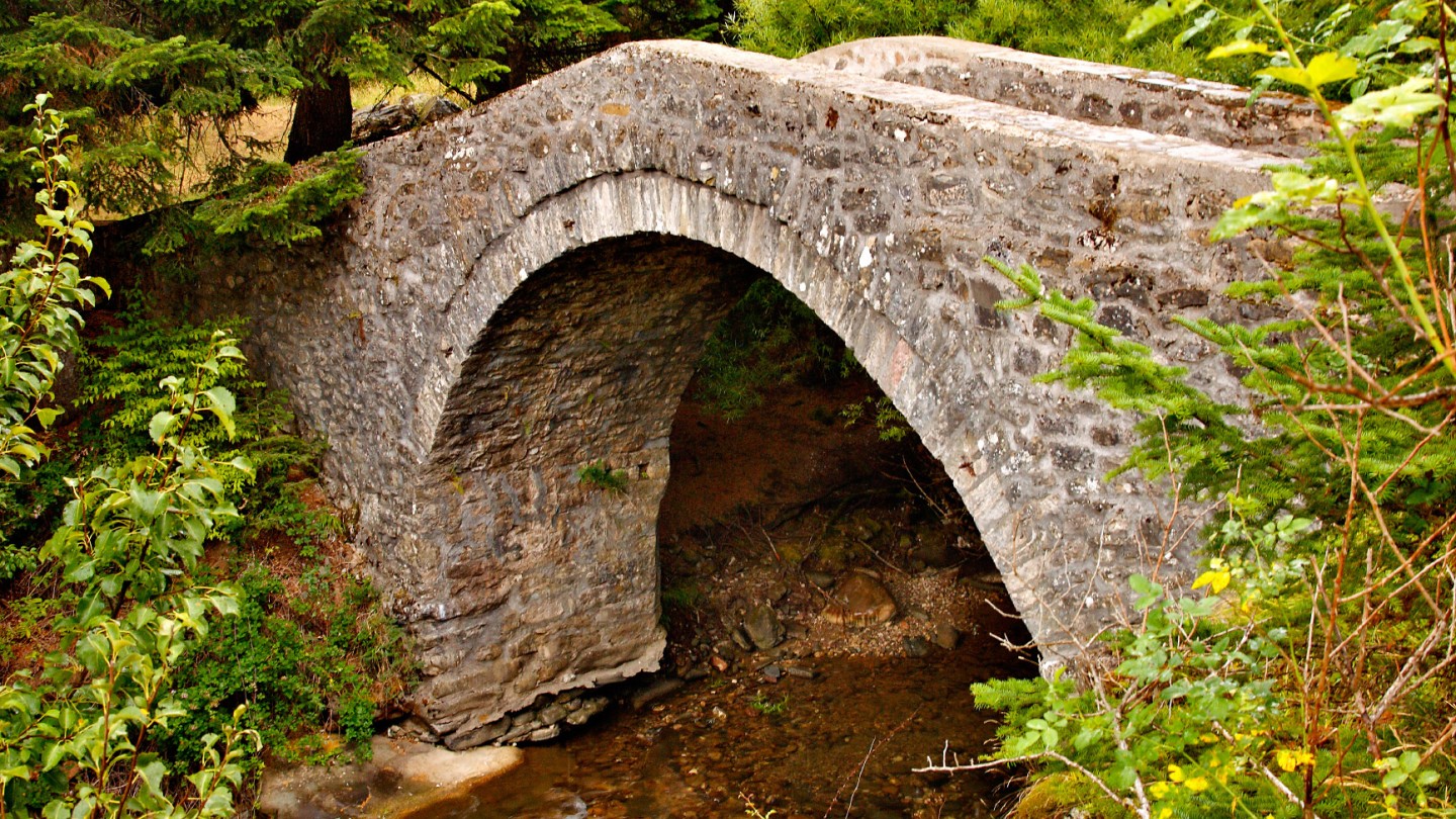 Κρανιά Ασπροποτάμου