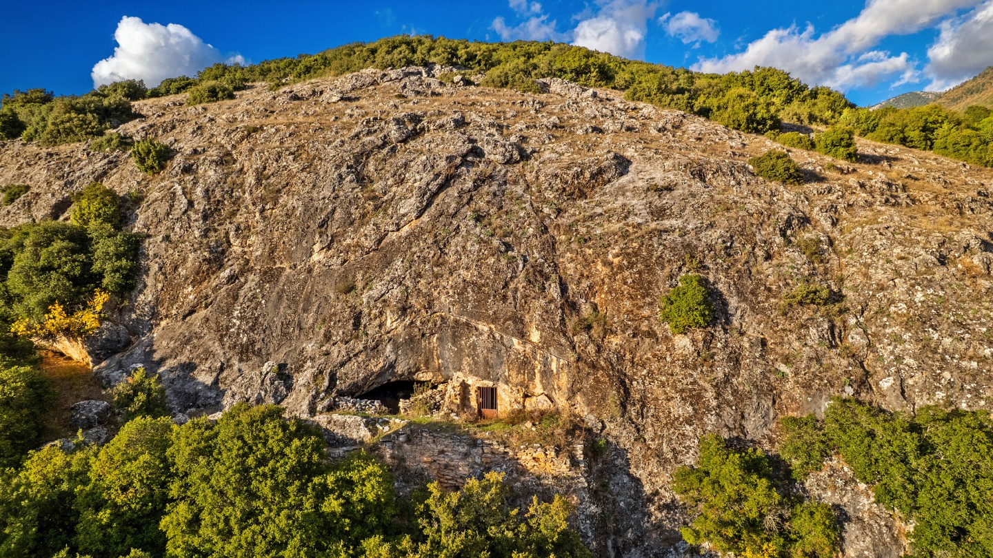 Ασκηταριά Πυθίου