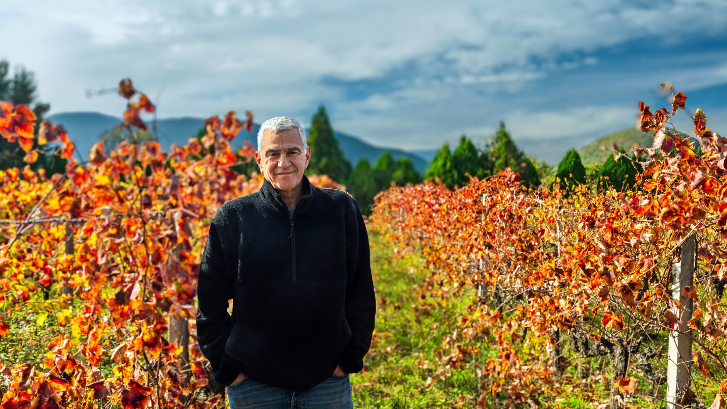 Θάνος Καραθάνος