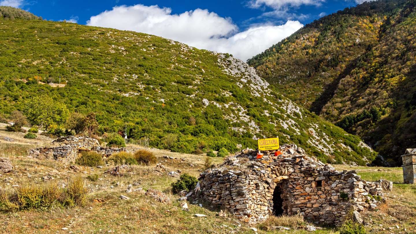 Κοκκινοπηλός