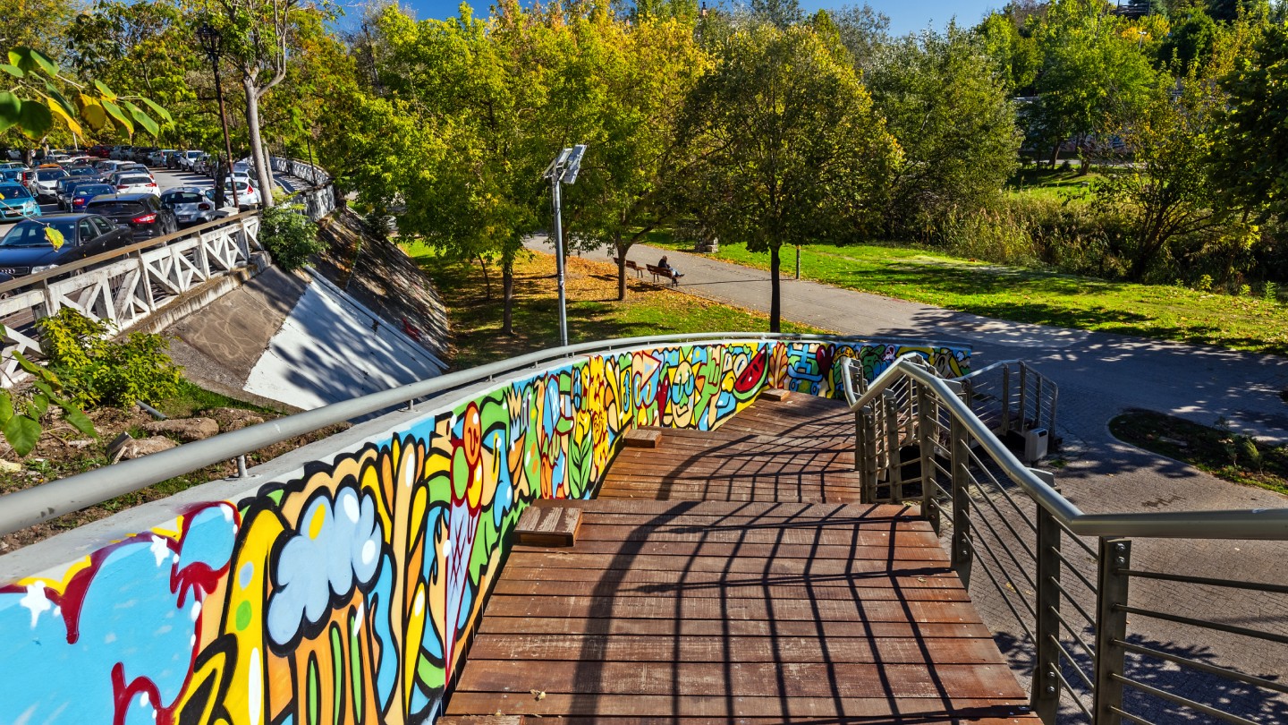 Λάρισα street art