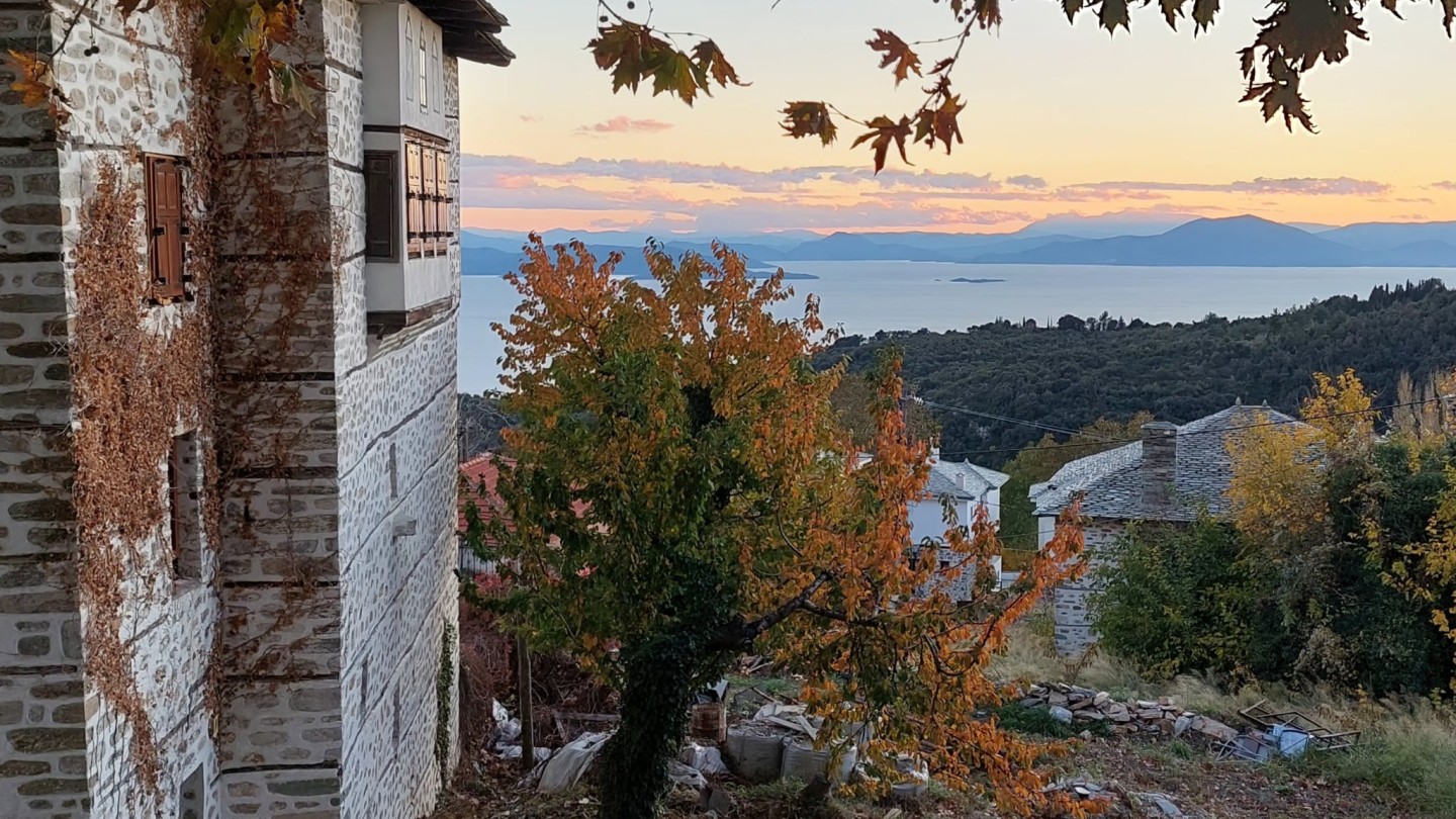 Έκθεση Βόλος