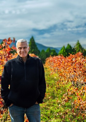 Θάνος Καραθάνος