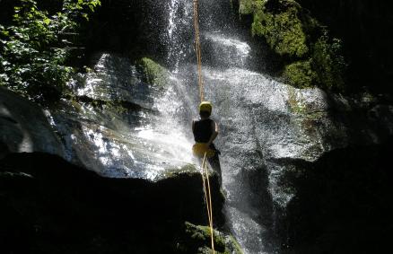 Canyoning σε Κίσσαβο και Μαυροβούνι