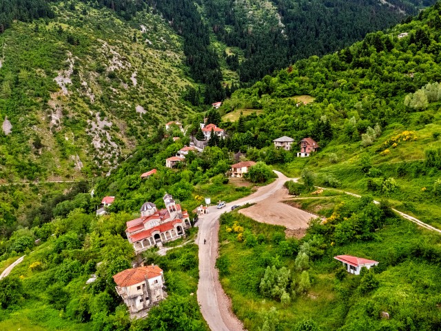 Ropoto – The “Sinking” Village